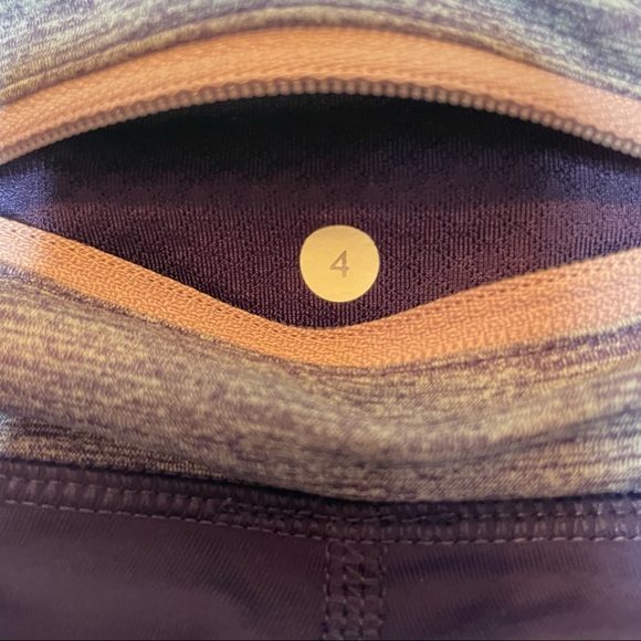 Lululemon Run: Excel Crop Concord Grape 4 - Picture 7 of 9